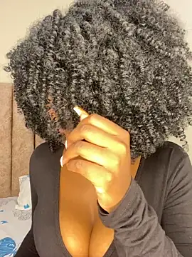 Snapshot of Sugar_plum44 chatting on 12-23-25, 03:04 Sugar plum44 online show from 12-23-25, 03:04