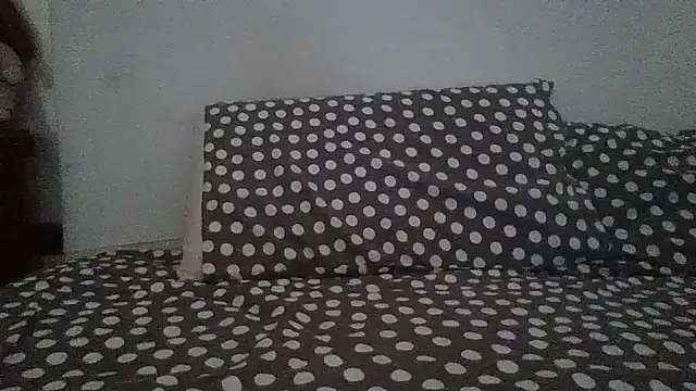 Snapshot of MarikaMilff chatting on 06-19-26, 12:42 MarikaMilff online show from 06-19-26, 12:42