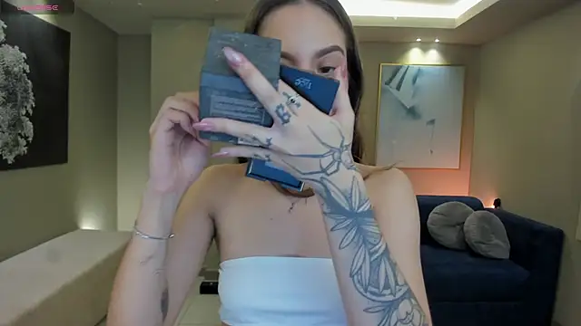 MarianneLane online show from 02-11-26, 07:30