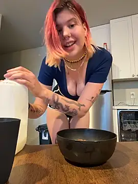 Esteem369 online show from 11-18-25, 04:44