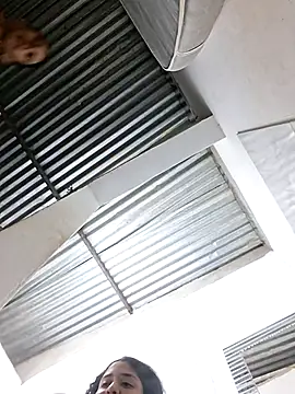 Liancy online show from 10-29-25, 03:09