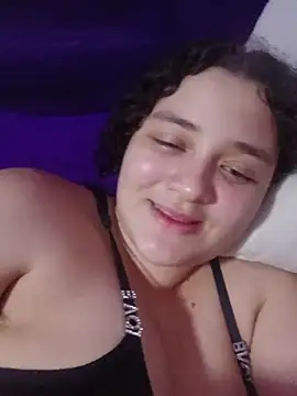 Snapshot of Liancy chatting on 07-11-26, 01:30 Liancy online show from 07-11-26, 01:30