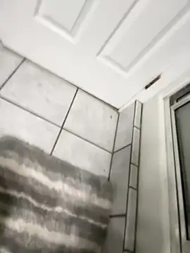 tongueispowerr6d9 online show from 12-10-24, 01:44