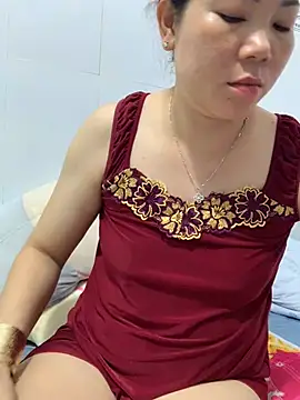 Baby-bigtits online show from 02-20-25, 11:32