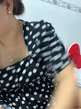 Baby-bigtits online show from 03-04-25, 09:40