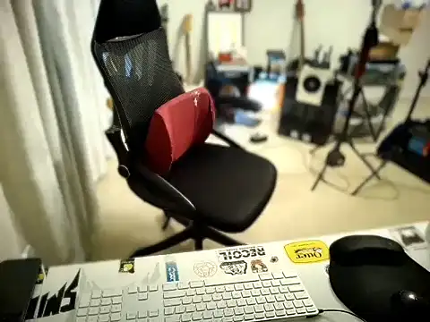 Rock Pierce online show from 11-04-25, 11:20