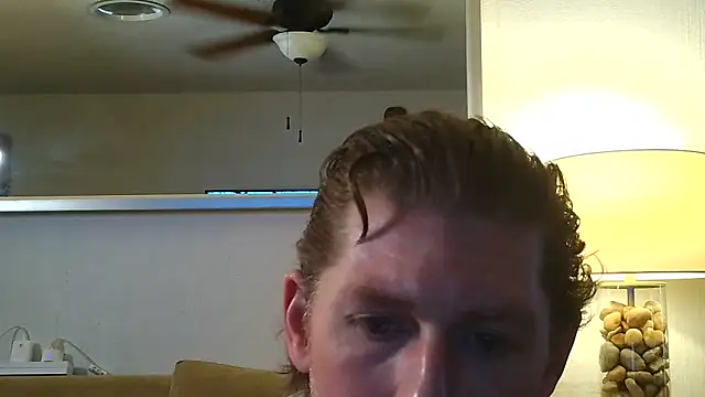 Snapshot of Rock_Pierce chatting on 06-20-26, 07:27 Rock Pierce online show from 06-20-26, 07:27