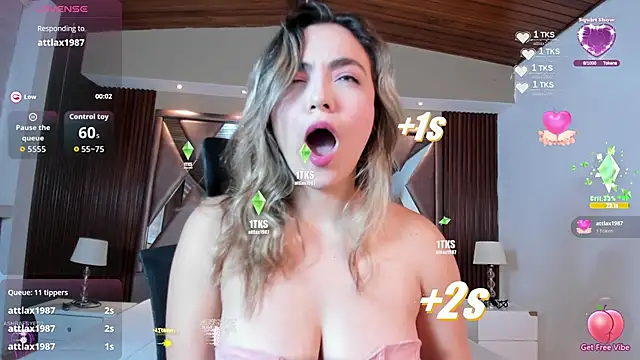 IsabellaaJoness online show from 04-06-26, 11:22