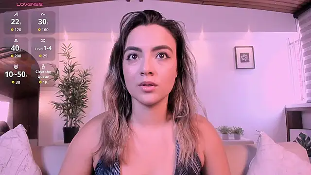 Snapshot of IsabellaaJoness chatting on 06-15-26, 01:02 IsabellaaJoness online show from 06-15-26, 01:02