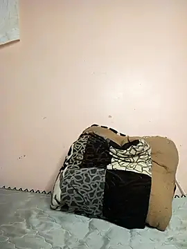 sweet rozie online show from 03-19-26, 05:44