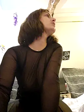 LoLa-69-X online show from 12-22-25, 10:23