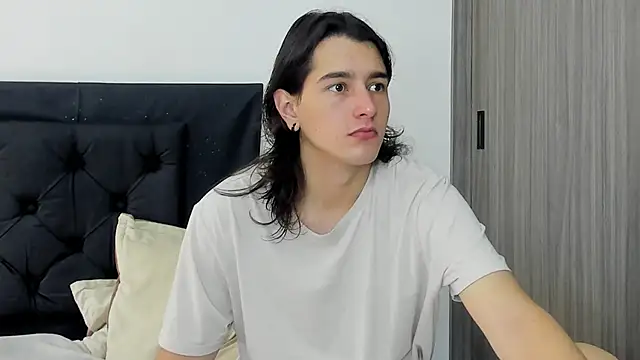 Snapshot of alex_connorr chatting on 01-26-25, 04:51 alex connorr online show from 01-26-25, 04:51