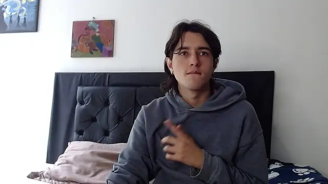 Snapshot of alex_connorr chatting on 03-07-25, 04:44 alex connorr online show from 03-07-25, 04:44