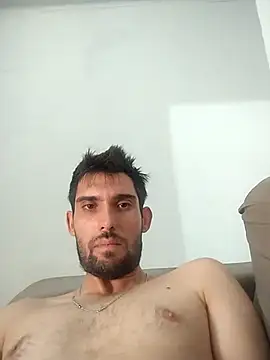 Snapshot of Richard9263 chatting on 09-30-25, 04:23 Richard9263 online show from 09-30-25, 04:23