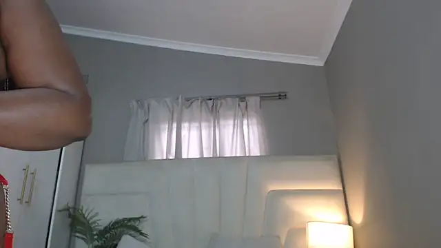 Snapshot of naughtyblackdolie chatting on 01-17-26, 08:08 naughtyblackdolie online show from 01-17-26, 08:08