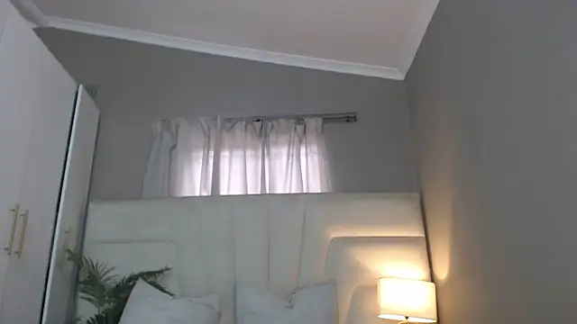 Snapshot of naughtyblackdolie chatting on 01-18-26, 09:13 naughtyblackdolie online show from 01-18-26, 09:13