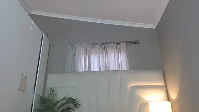 Snapshot of naughtyblackdolie chatting on 02-06-26, 09:56 naughtyblackdolie online show from 02-06-26, 09:56