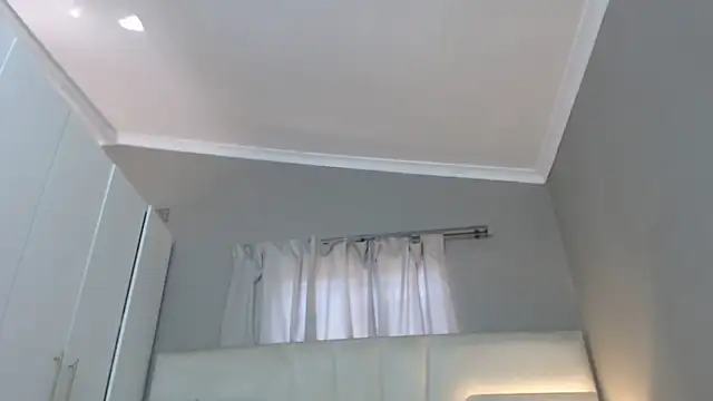 naughtyblackdolie online show from 04-11-26, 08:18