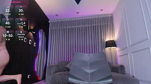 Anna parkker  online show from 10-25-25, 07:41