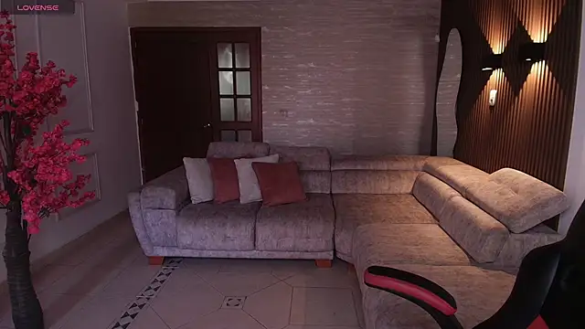 Anna parkker  online show from 03-19-26, 07:29