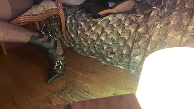 alexheels boots online show from 12-14-25, 04:34