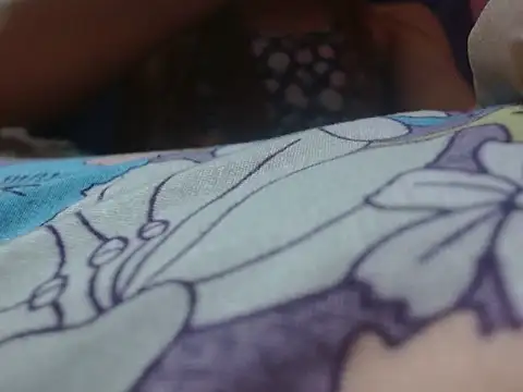 silky milky online show from 10-17-25, 08:00