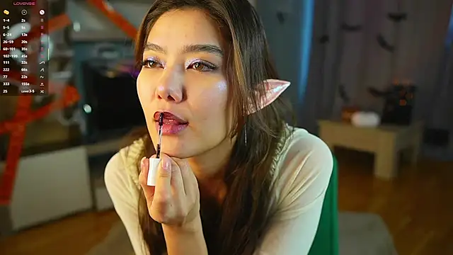 EmmaFisherf online show from 10-31-25, 03:18