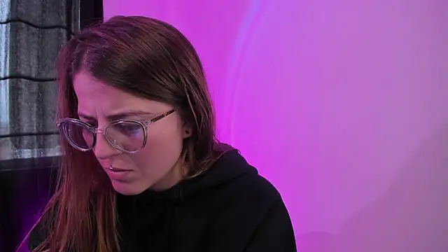 tekila   online show from 02-25-25, 07:47