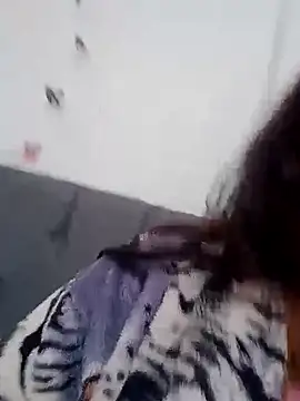 Snapshot of Indiazinhax chatting on 01-15-25, 05:26 Indiazinhax online show from 01-15-25, 05:26