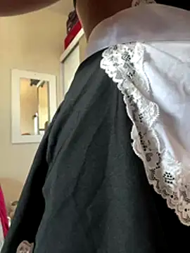 Snapshot of Indiazinhax chatting on 11-02-25, 12:51 Indiazinhax online show from 11-02-25, 12:51