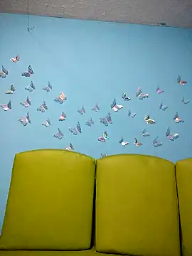 evelyn prince1 online show from 11-18-25, 10:52