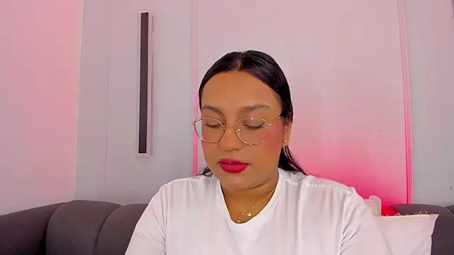 ellamontoya online show from 11-27-25, 12:29