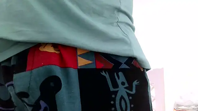 Snapshot of your_man85 chatting on 02-16-25, 02:43 your man85 online show from 02-16-25, 02:43