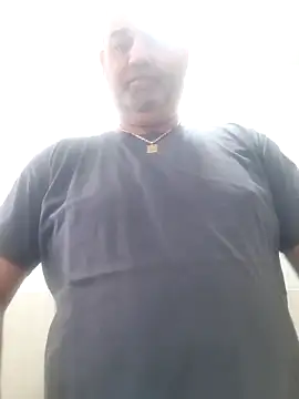 Snapshot of your_man85 chatting on 12-21-25, 06:53 your man85 online show from 12-21-25, 06:53