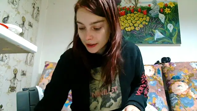 Sophie Bell online show from 02-26-25, 06:00