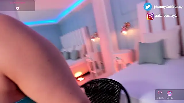 gabi bunny online show from 02-02-26, 05:33
