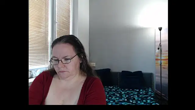 Sweetboobs online show from 04-15-26, 07:48