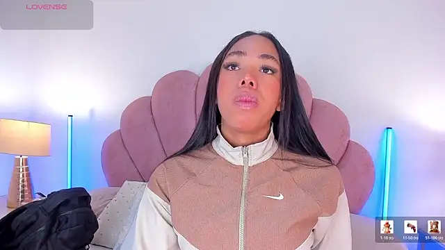 Nicole Paradise online show from 03-03-26, 12:44