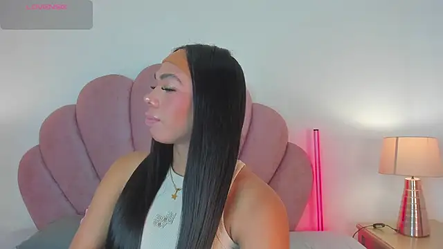 Nicole Paradise online show from 03-20-26, 12:54