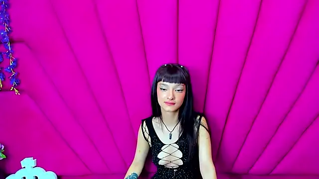 Snapshot of Aurora_18 chatting on 12-04-24, 05:55 Aurora 18 online show from 12-04-24, 05:55