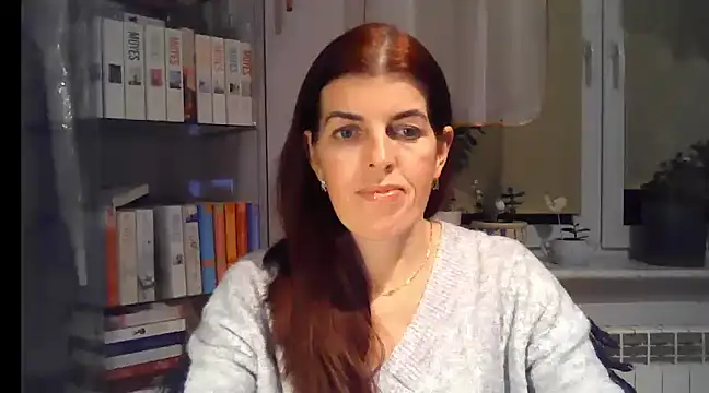 Snapshot of SophieLux82 chatting on 01-13-25, 09:52 SophieLux82 online show from 01-13-25, 09:52