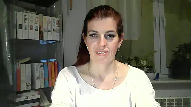 Snapshot of SophieLux82 chatting on 02-27-25, 09:47 SophieLux82 online show from 02-27-25, 09:47