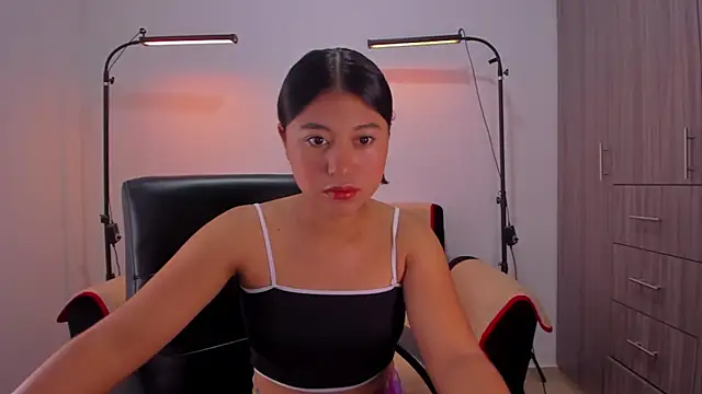 cloy baby   online show from 06-03-26, 11:35