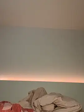 Mia-Minou online show from 03-15-26, 09:37