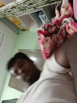 Snapshot of PVNRAO0831 chatting on 07-06-26, 08:22 PVNRAO0831 online show from 07-06-26, 08:22