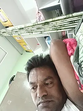 Snapshot of PVNRAO0831 chatting on 07-06-26, 05:59 PVNRAO0831 online show from 07-06-26, 05:59