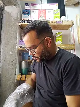 Snapshot of Daos69 chatting on 04-02-26, 05:54 Daos69 online show from 04-02-26, 05:54