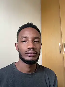 Snapshot of Dawi3 chatting on 11-08-25, 04:45 Dawi3 online show from 11-08-25, 04:45