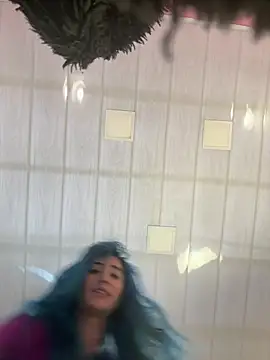 Snapshot of Lunapage chatting on 02-14-25, 01:08 Lunapage online show from 02-14-25, 01:08