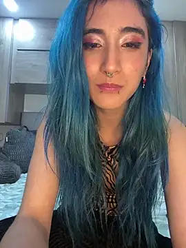 Snapshot of Lunapage chatting on 02-21-25, 01:11 Lunapage online show from 02-21-25, 01:11